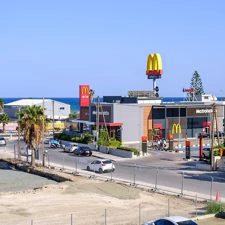 Artemis 206 - Seaside Stories * Livadhia