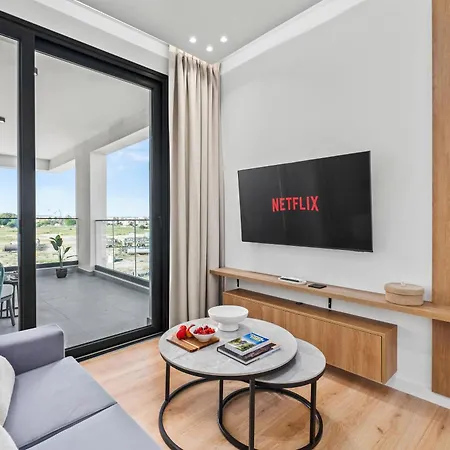 Artemis 206 - Seaside Stories شقة